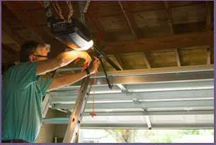 Community Garage Door Service Warren, MI 586-646-2967 - 6-content-door-repair